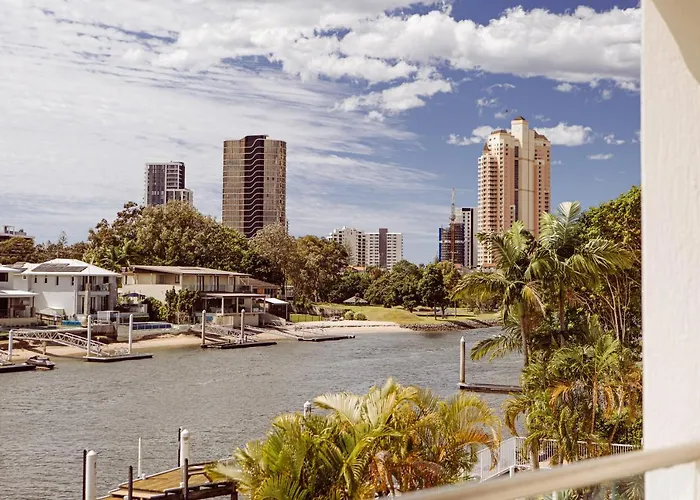 Luxury Canal Paradise, 3 Bed Apartment In Broadbeach Waters Gold Coast